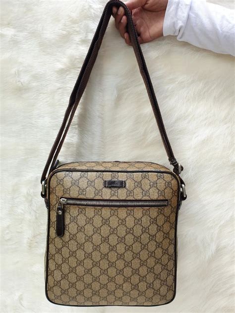 harga tas selempang gucci pria original|bag Gucci asli.